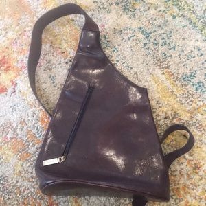 Plum Hobo International Slingpack